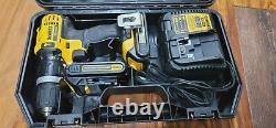 DEWALT DCD785C2 HAMMER DRIL DRIVER KIT with carry case 2 batt & charger (used)