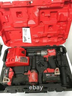 Milwaukee FUEL 2997-22 M18 18-Vlt 2-Tool Hammer Drill/Impact Driver Kit VG RA104