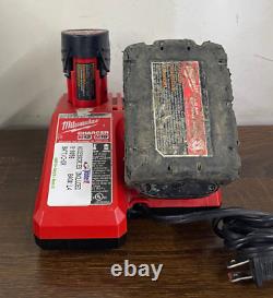 Milwaukee Set of 4 Tools + Charger and Batteries Drivers, Multi Tool