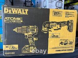 NEW DEWALT 20V Brushless 2-Tool Hammer Drill/Driver with 2 Batteries & Charger