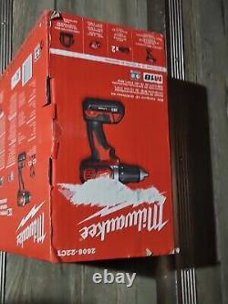 New Milwaukee M18 Compact 1/2 Drill/Driver Kit 2606-22CT 2 Batteries Charger +