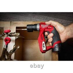 Ensemble de perceuse/visseuse Milwaukee 4-en-1 3/8 12V Li-Ion avec mandrin sans clé et batterie 6.0Ah