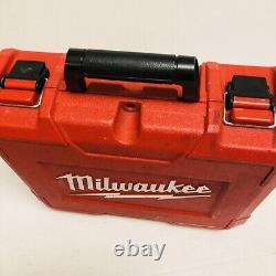 MILWAUKEE 2801-22CT M18 1/2 Ensemble de perceuse/visseuse compacte sans balais