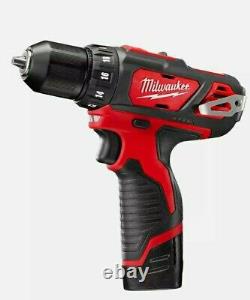 Milwaukee M12 2494-22B 12-Volt Ensemble Perceuse Visseuse et Visseuse à Chocs 2 Outils