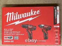 Milwaukee M12 Perceuse/Visseuse sans fil 12V/Driver à chocs 2 outils Combo Kit (2494-22)