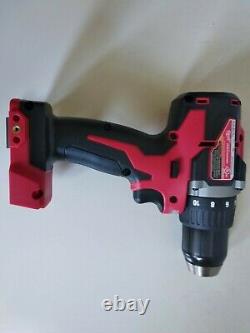 Nouveau Milwaukee M18 2801-20 18v 1/2-inch Brushless Driver Bare Tool